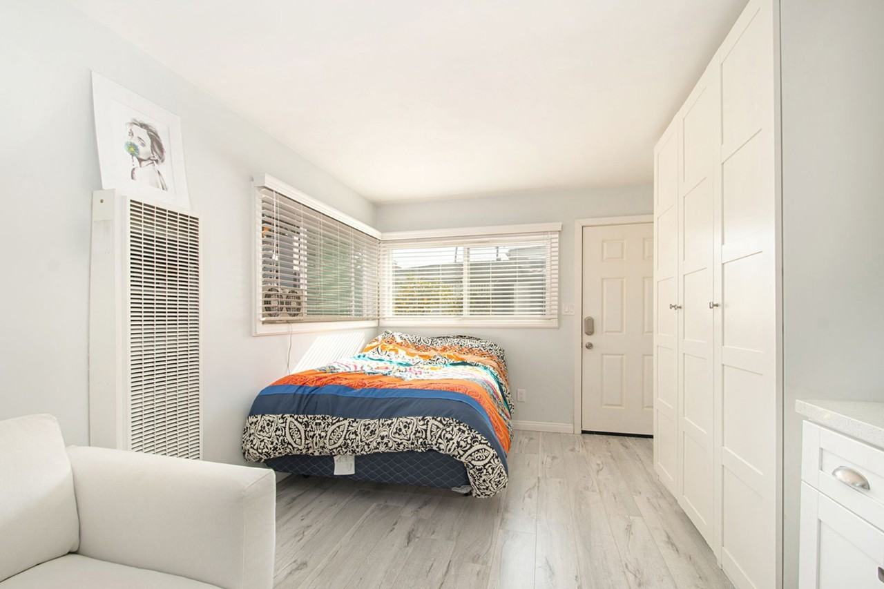 1944-46 Oliver Avenue - 1944 Oliver Avenue #B - Photo 2 of 3