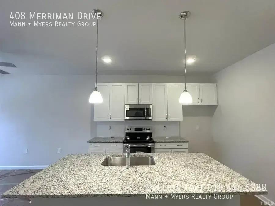 408 Merriman Dr - Photo 6 of 17