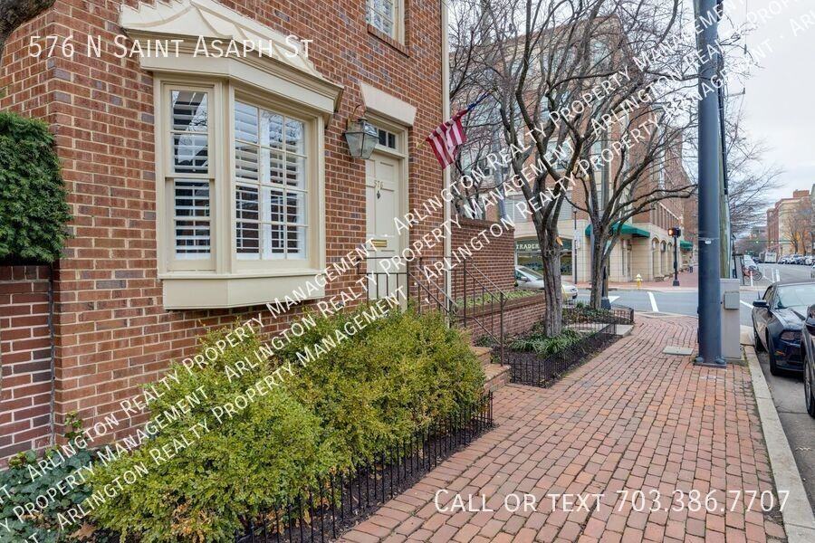 576 N Saint Asaph St - Photo 2 of 34