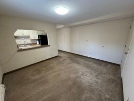 1 Green St #4 - Photo 1 of 1