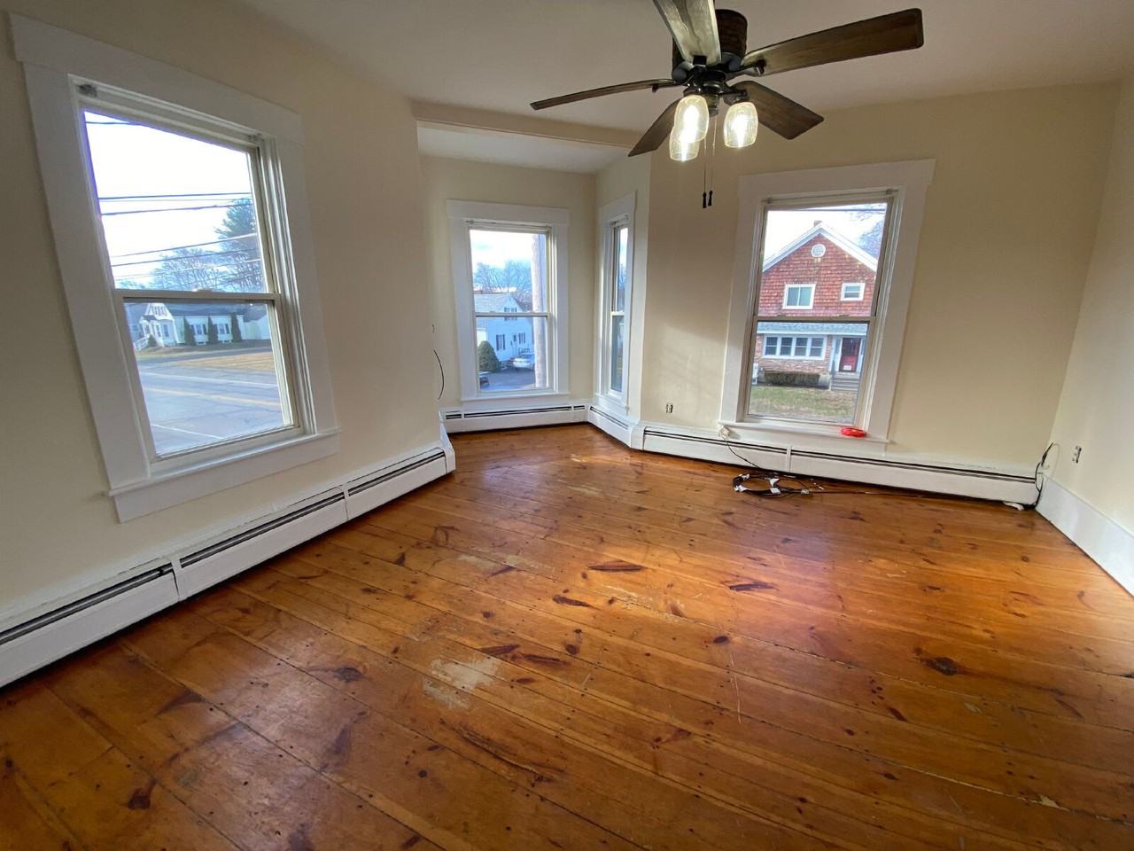 53 Summer St - Photo 7 of 19