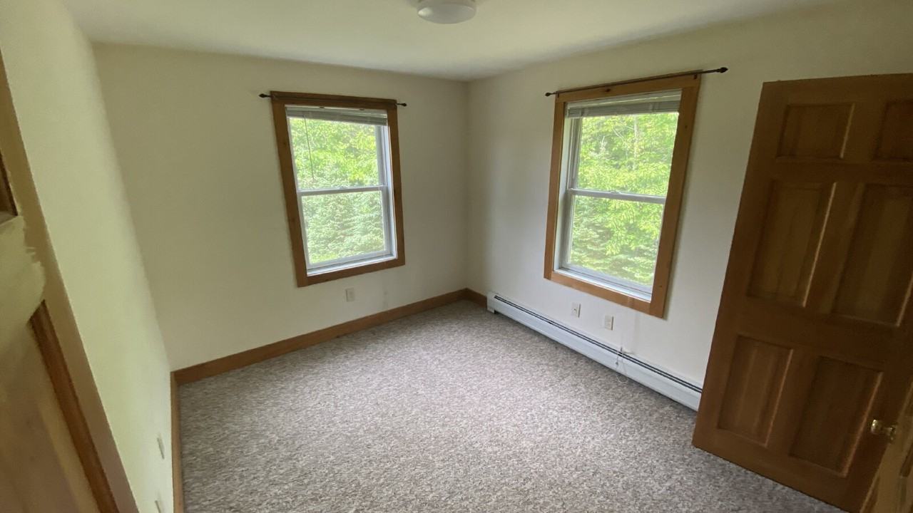 275 Mast Rd #2 - Photo 3 of 20