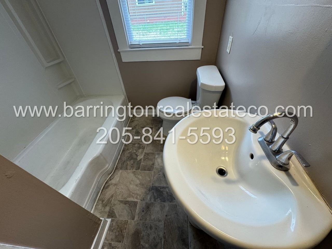 2519 Saint Charles Ave Sw - Photo 6 of 6