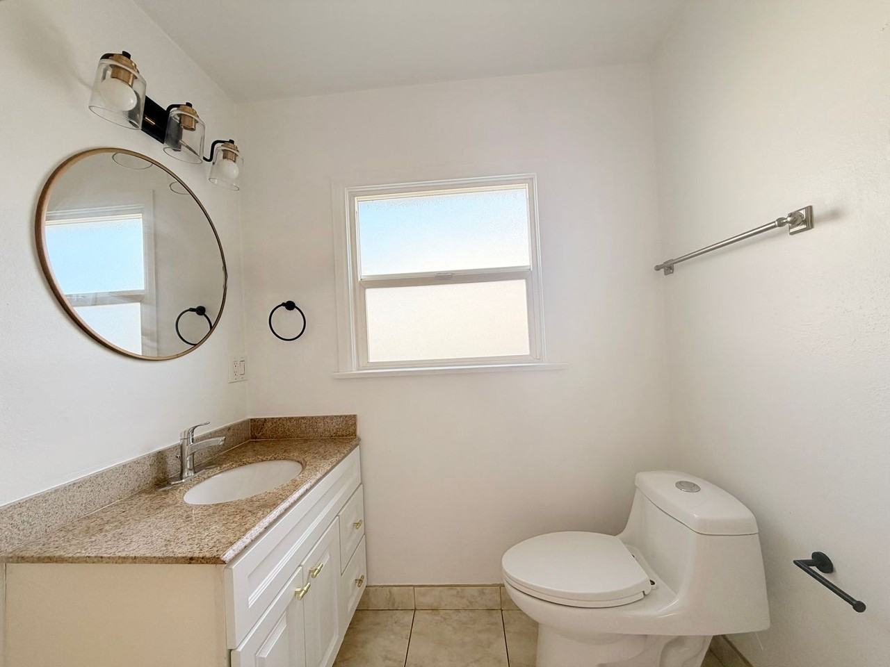 231 13th St - Photo 7 of 13