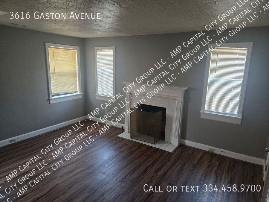 3616 Gaston Ave - Photo 3 of 18