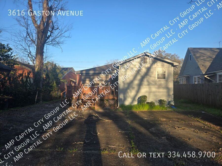 3616 Gaston Ave - Photo 4 of 18