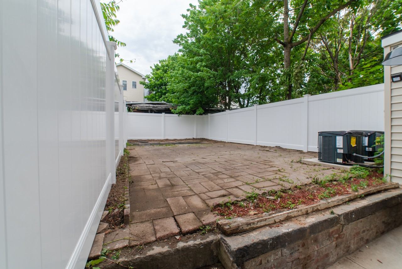 194 Van Horne St #1 - Photo 6 of 19