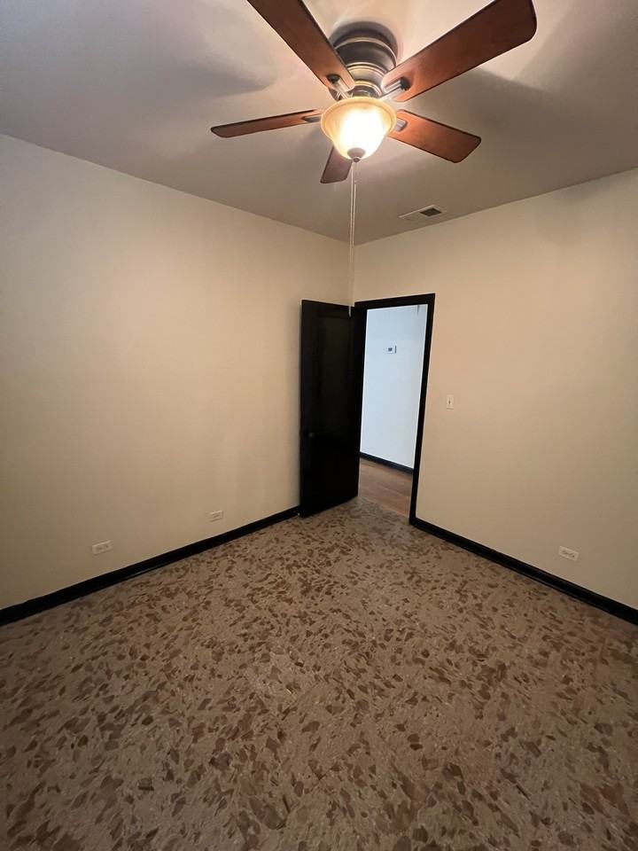 335 W 64th St #3 - Photo 7 of 12