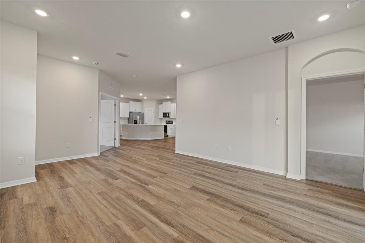 875 157th Ct E #NA - Photo 7 of 31