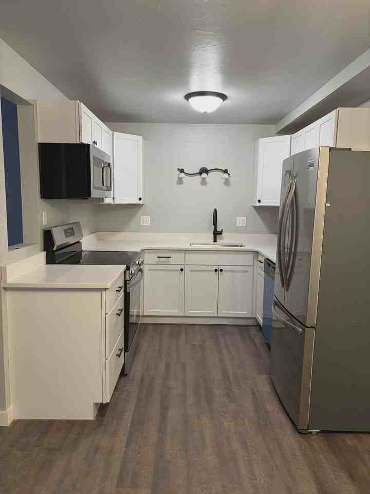 1803 Badger St #1 - Photo 2 of 9