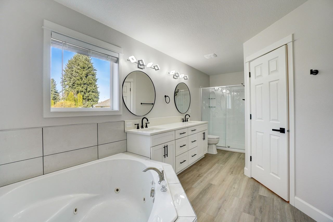 7412 Ne 58th Way #NA - Photo 4 of 37