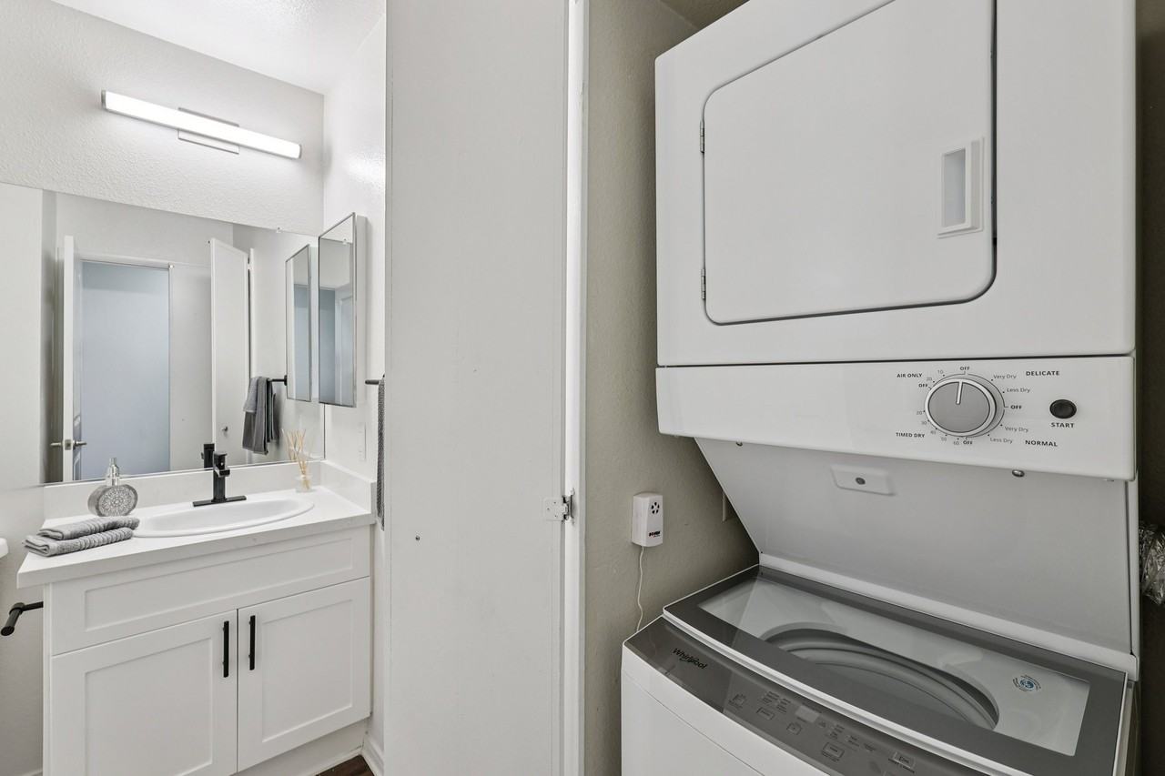 Santa Fe Ranch - Photo 6 of 31