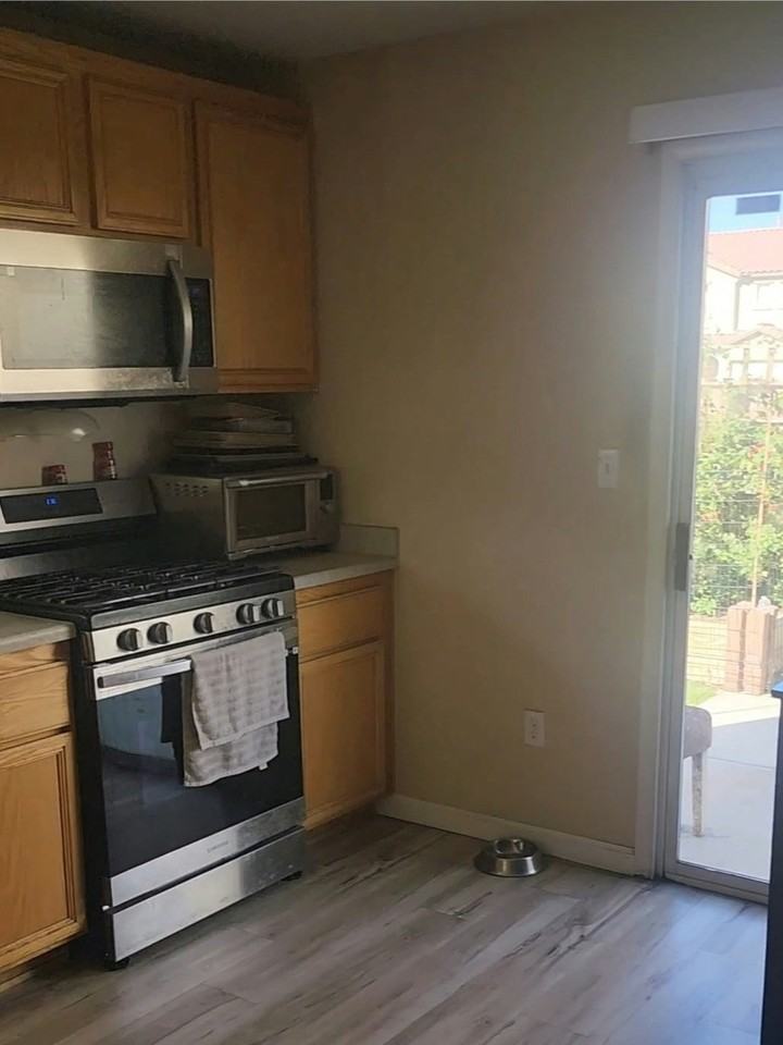 7244 Nova Ridge Ct - Photo 3 of 18