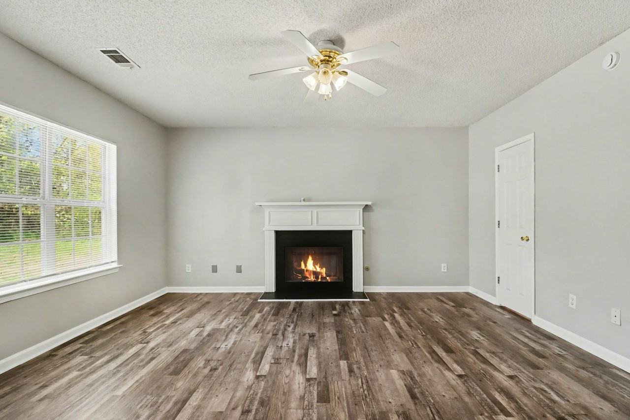 2839 Rambling Way - Photo 6 of 28