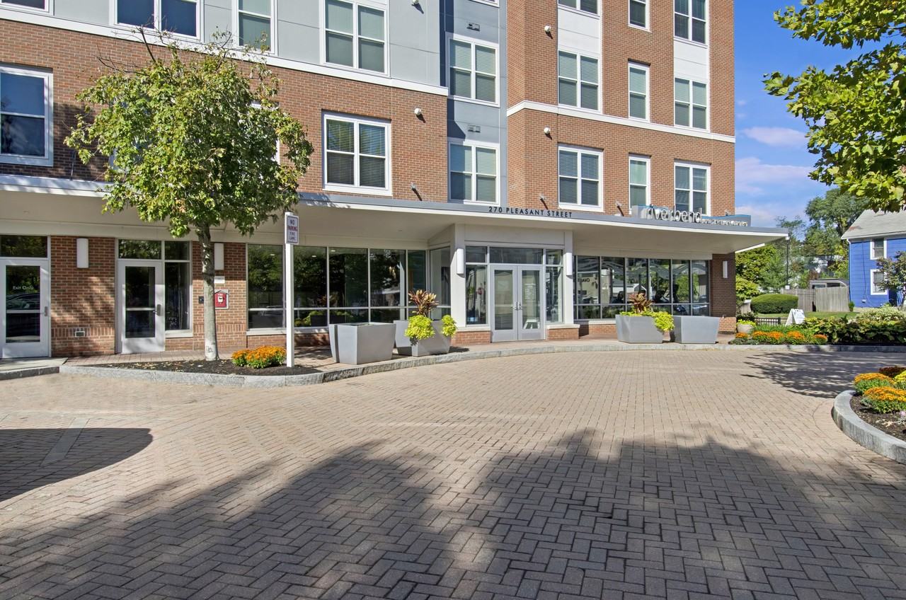 Riverbend on the Charles - Photo 5 of 35