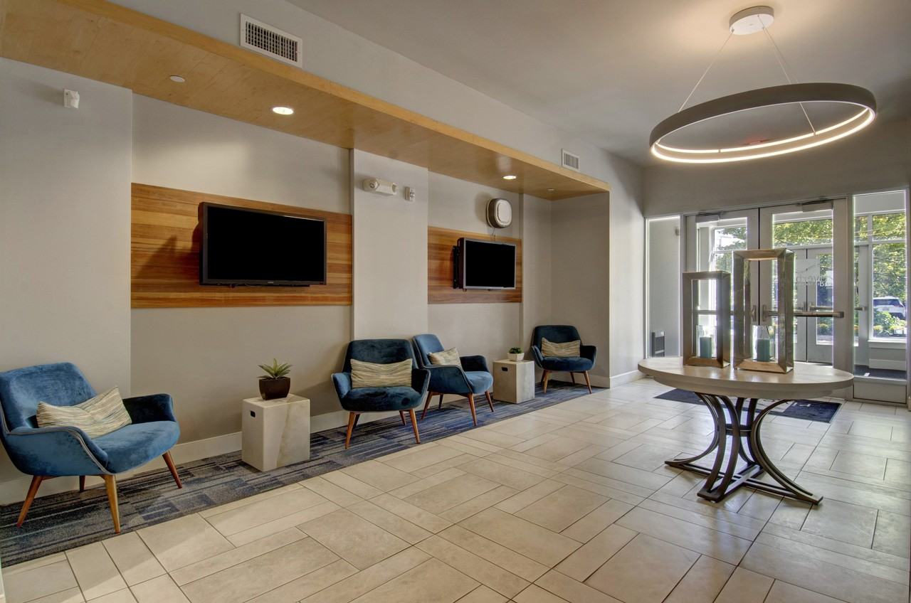 Riverbend on the Charles - Photo 7 of 35