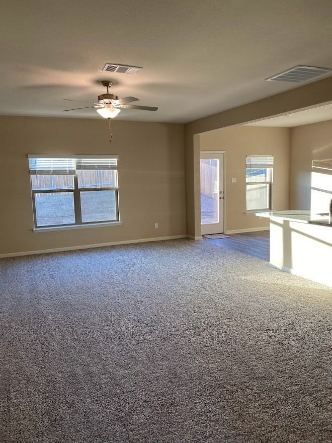 200 Lake Ridge - Photo 2 of 20