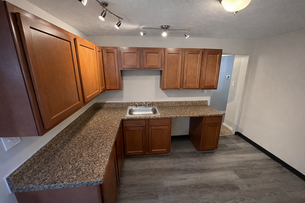 126 Wilson Drive - Photo 3 of 20