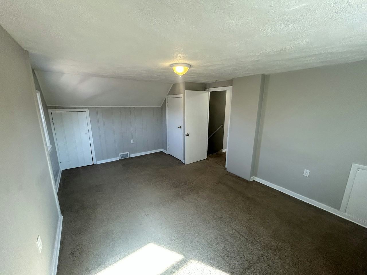 126 Wilson Drive - Photo 5 of 19