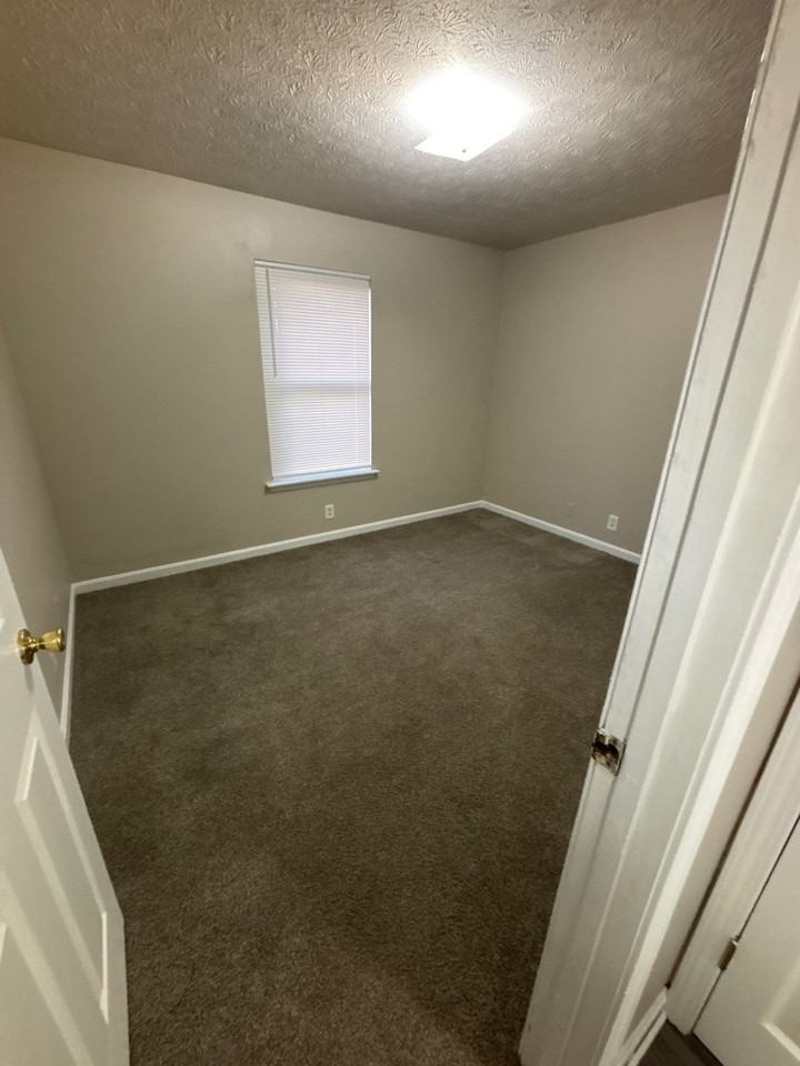 5160 Keegan Way #1 - Photo 6 of 13