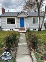 featured image of 709 N Stanley St #1