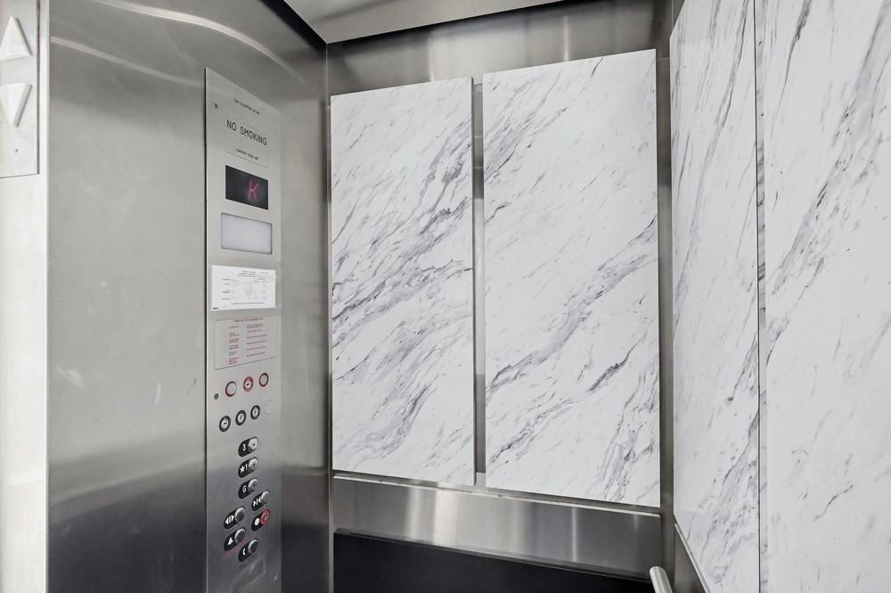 6175 Canterbury - Photo 5 of 50