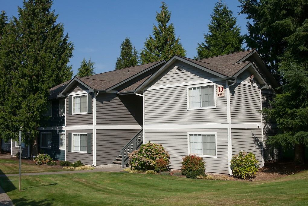 Bridle Trails - Photo 2 of 28