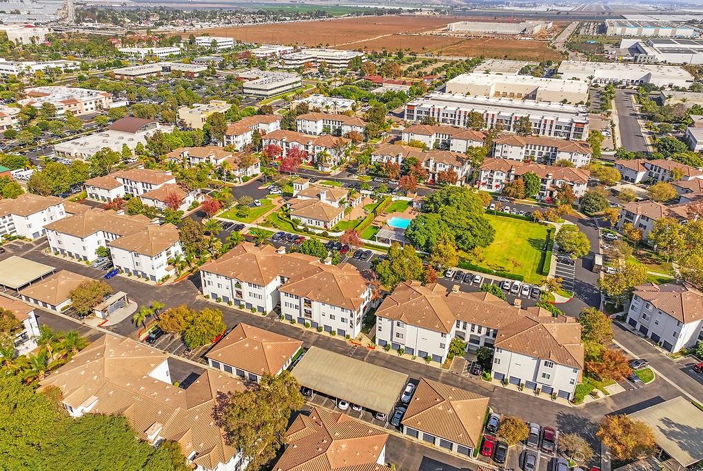 Tierra Vista - Photo 6 of 50