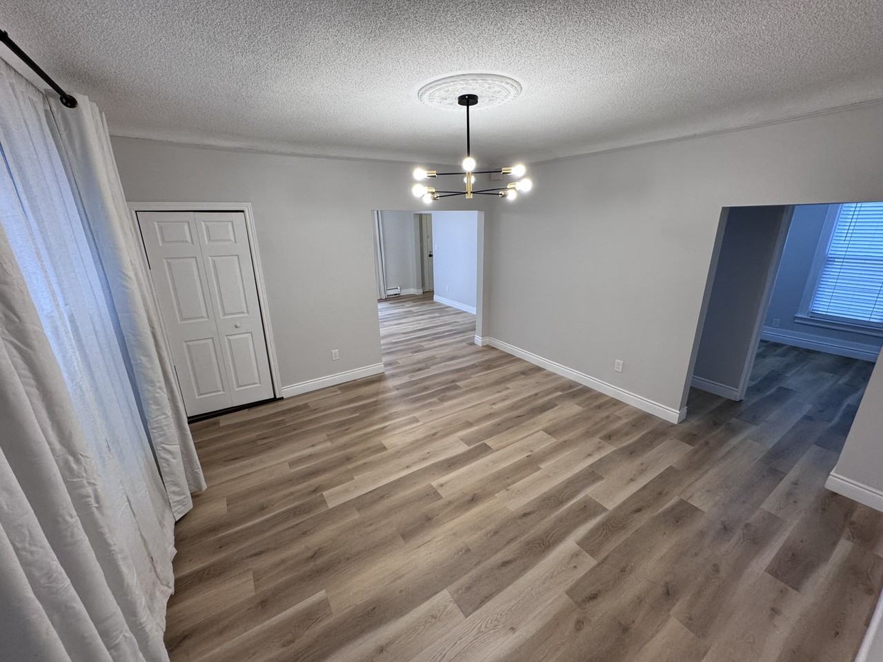 454 Vera Pl #1 - Photo 4 of 12