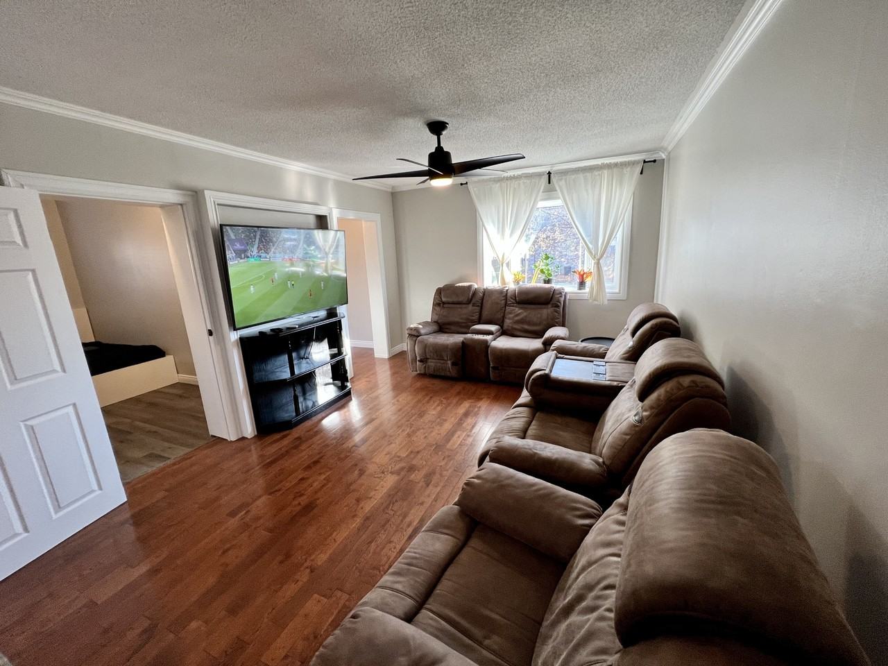 600 Park St W #1A - Photo 5 of 12