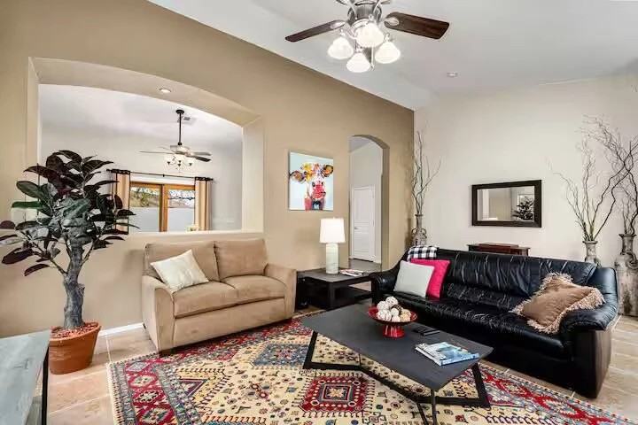 29424 N 51st St #1 - Photo 5 of 31