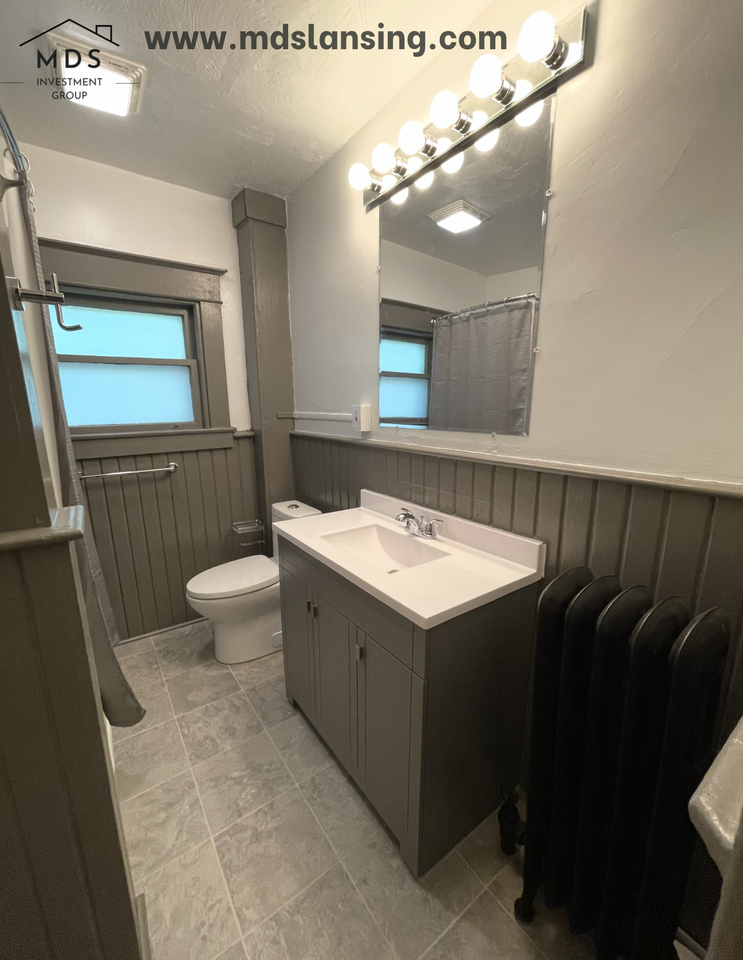 408 West Ionia StreetAPT 6 #6 - Photo 3 of 4