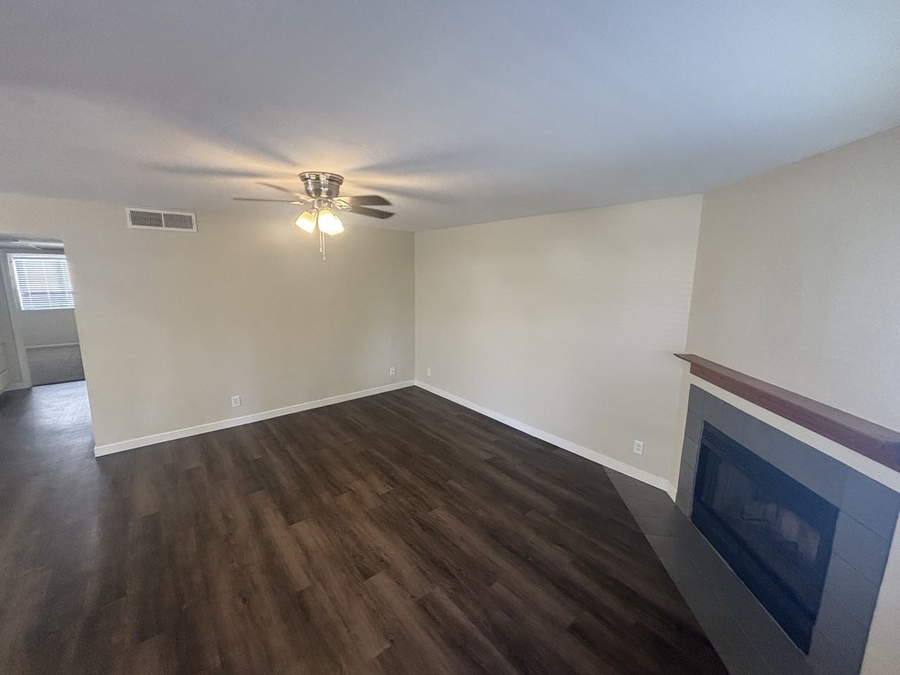 P499 1444 North Recker Road - Photo 2 of 19