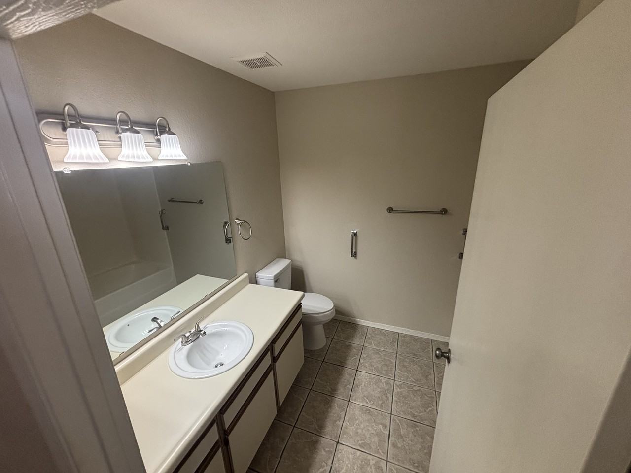 P499 1444 North Recker Road - Photo 6 of 19