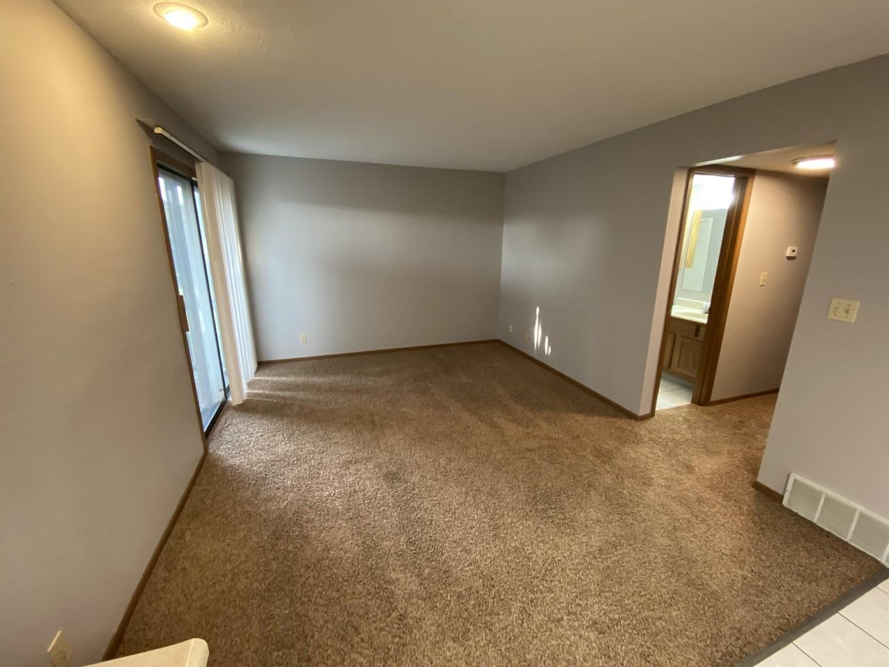 5820 S 52nd St - Photo 2 of 11