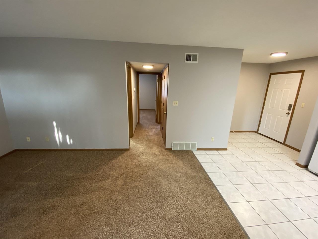 5820 S 52nd St - Photo 3 of 11