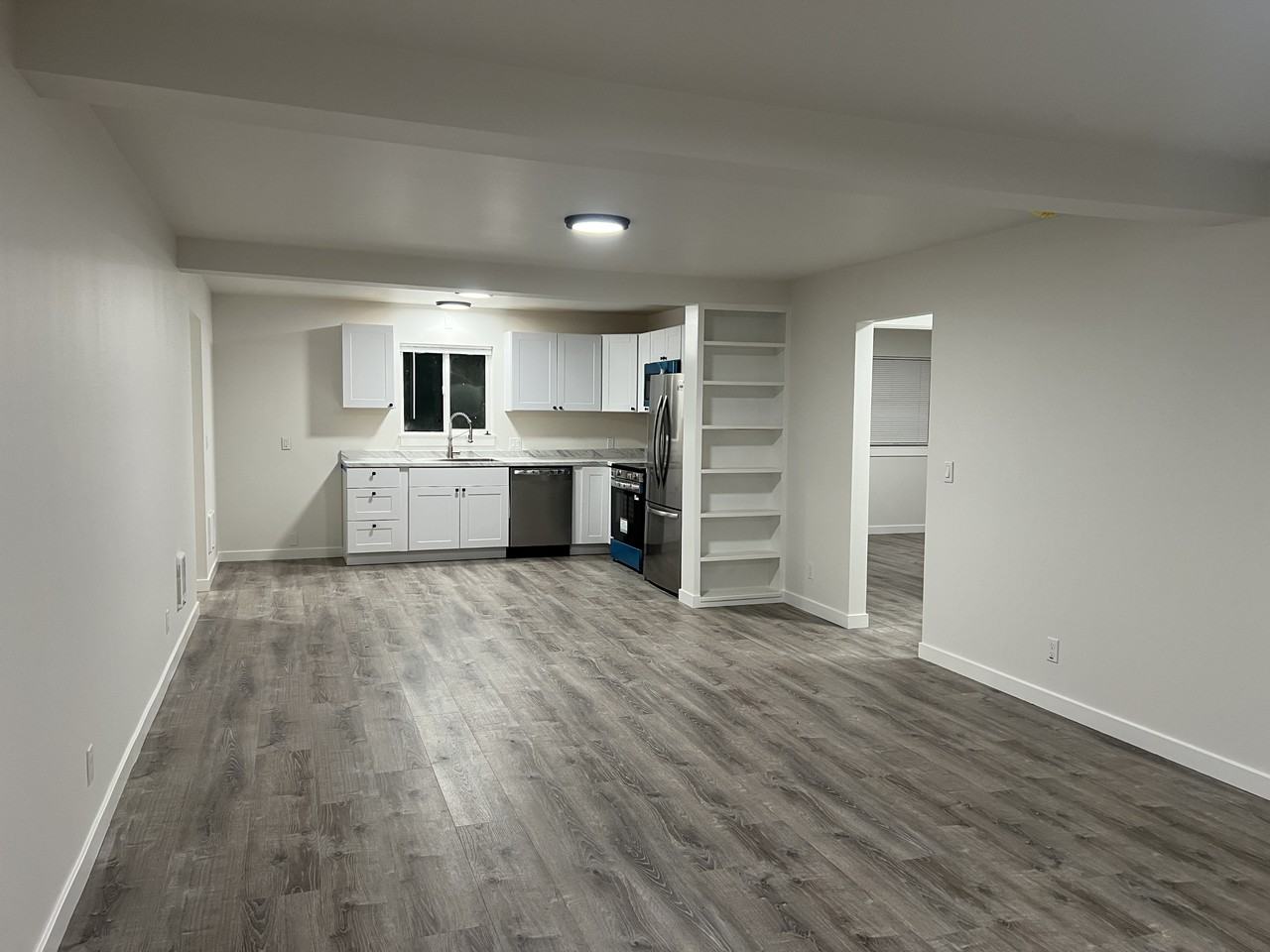 34231 Riverside Drive - Photo 2 of 13