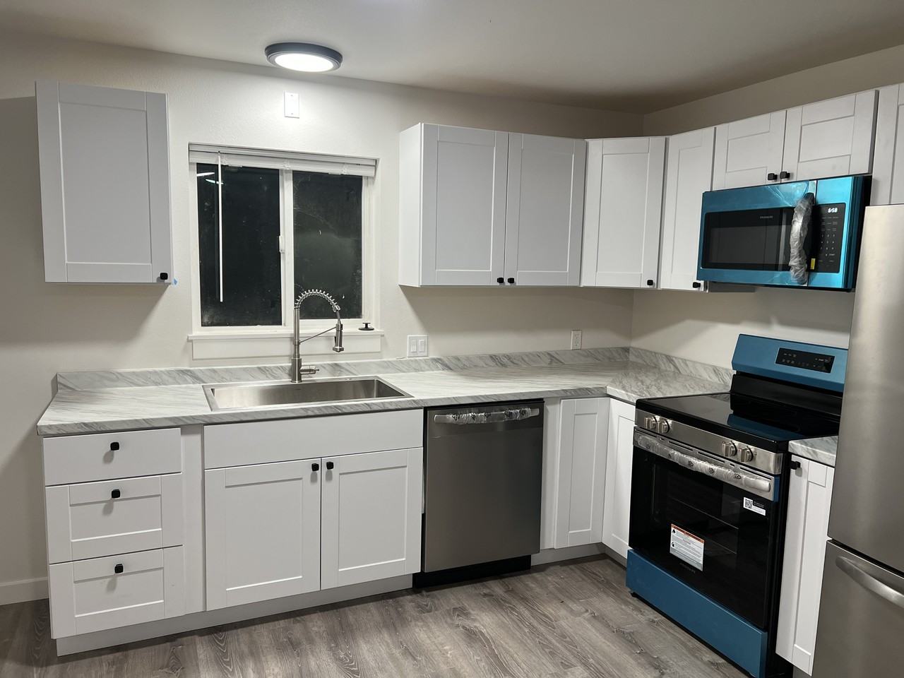 34231 Riverside Drive - Photo 4 of 13