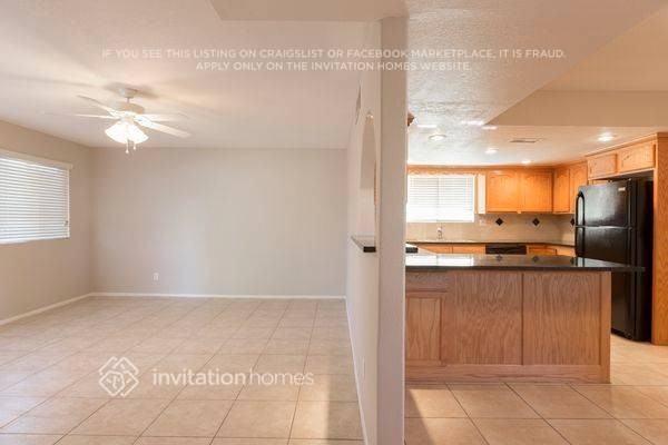 1943 W Devonshire St - Photo 4 of 15