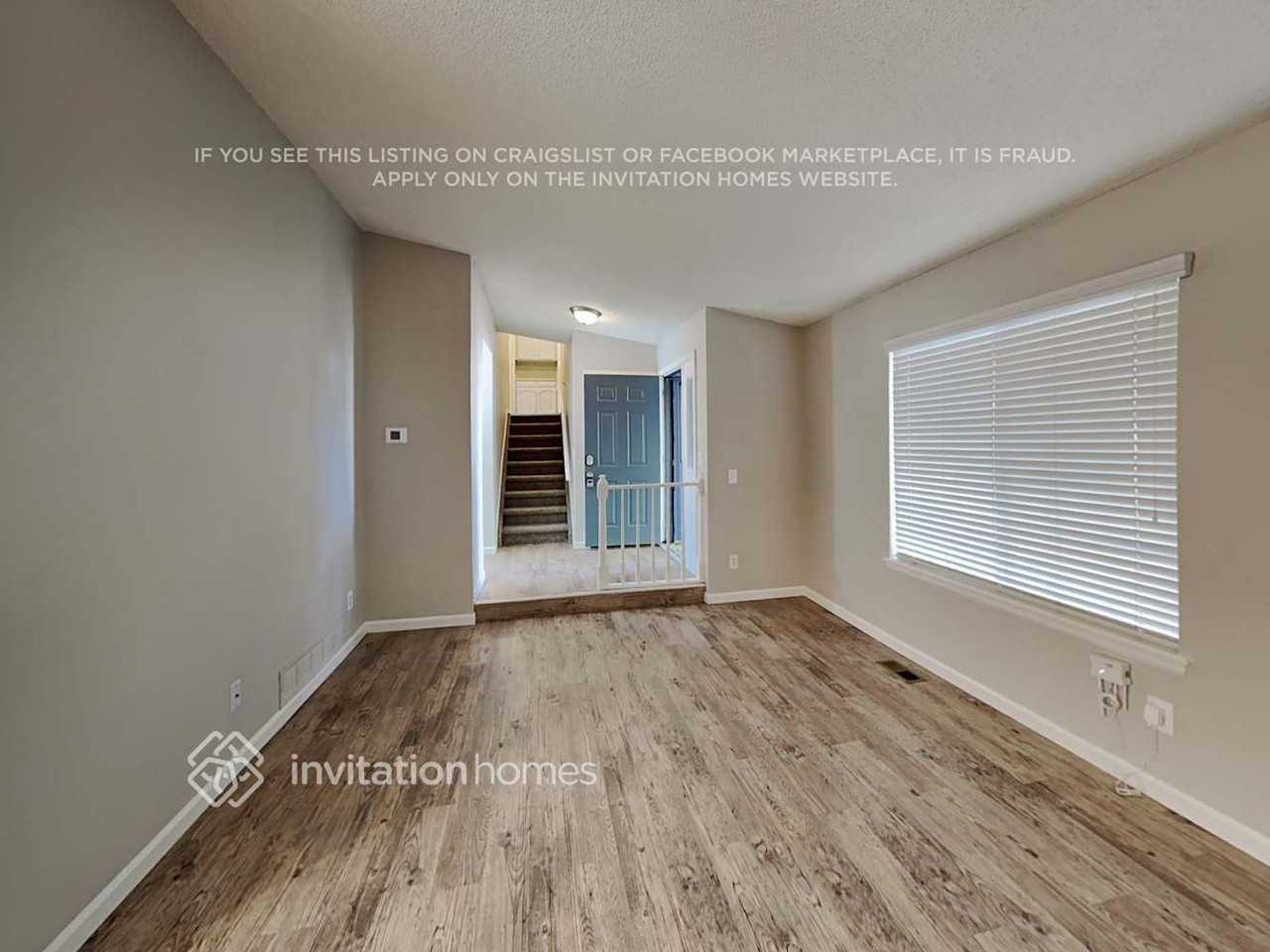 8474 Tanglewood St - Photo 5 of 18