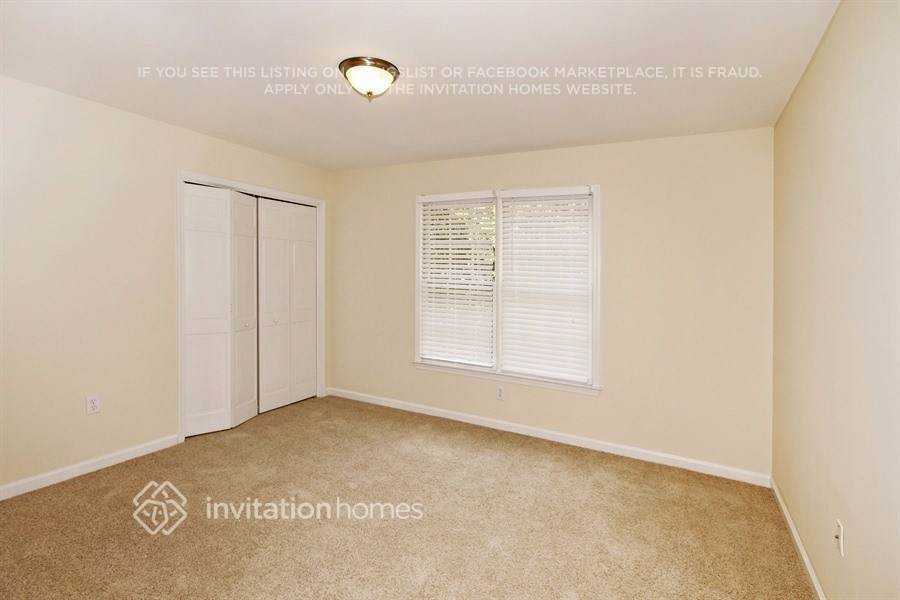 1324 Beaumont Ct Nw - Photo 2 of 8