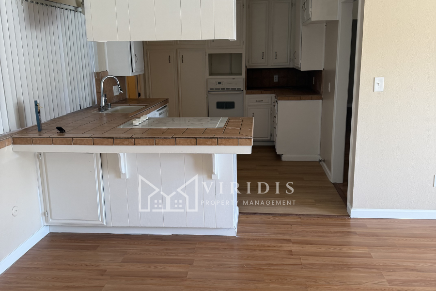 1304 La Puente Dr #1 - Photo 5 of 18