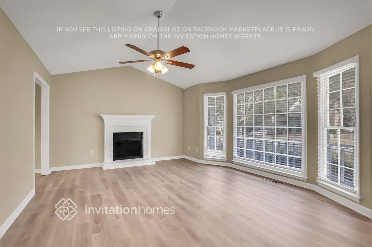 3000 Springview Pl Sw - Photo 5 of 27