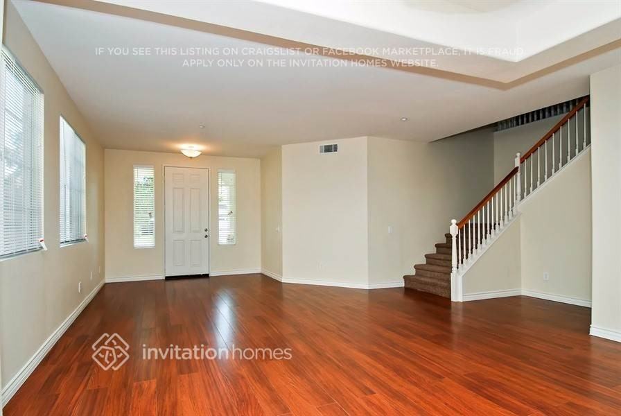 15418 Rochelle St - Photo 5 of 21