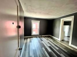 featured image of 40 E River St