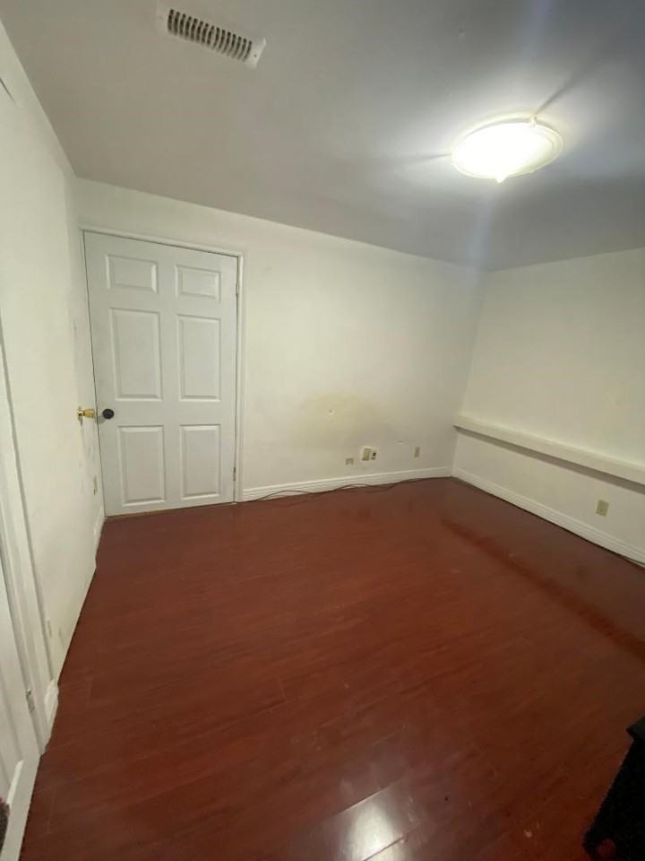 111 Overture Road - Photo 7 of 12