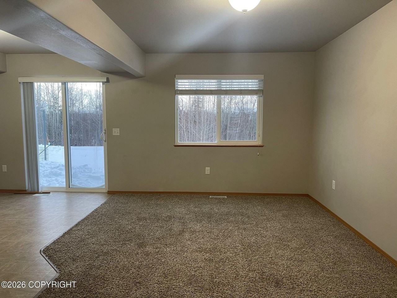 2270 W Ridgewood Dr - Photo 4 of 22