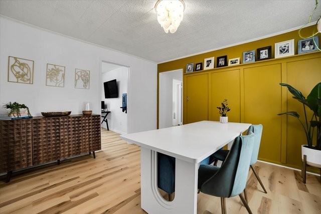 705 State St - Photo 4 of 12