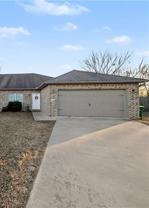 862 Oakwood Ln - Photo 1 of 1