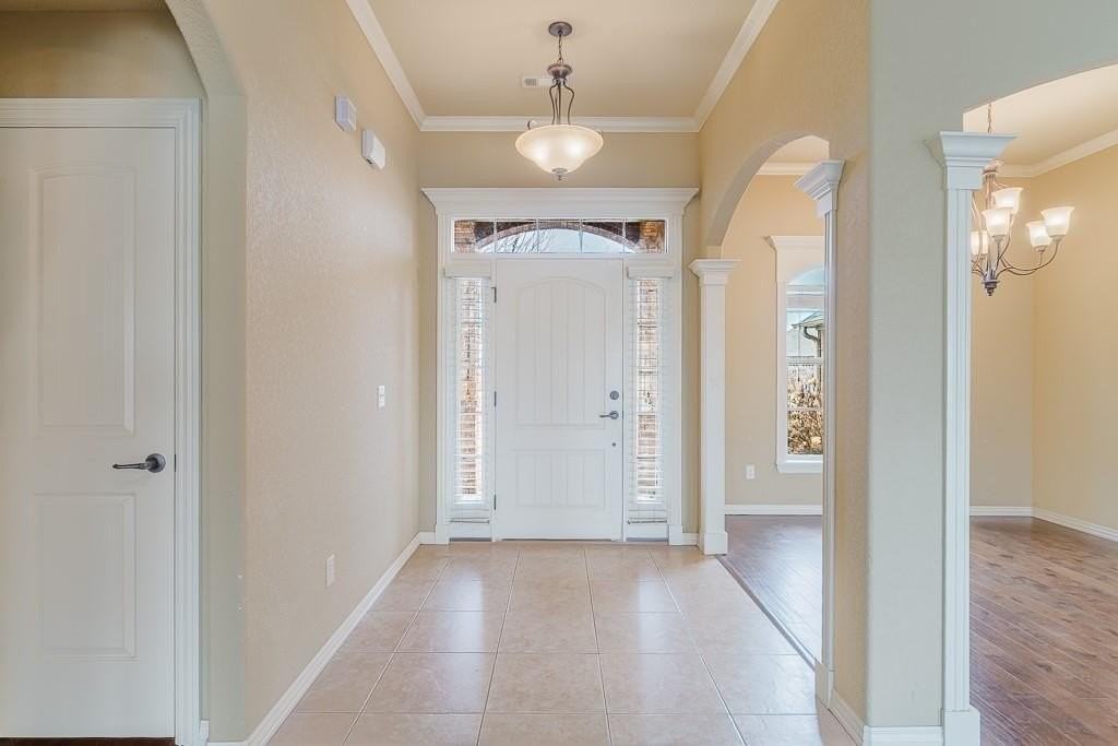 602 Sw Barn Valley Rd - Photo 3 of 36